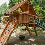 Country Kids - Family Holidays France Willa *