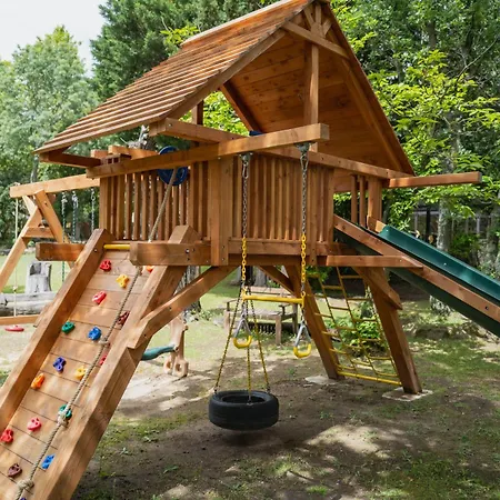 Country Kids - Family Holidays France Villa *