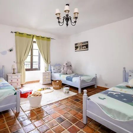 Country Kids - Family Holidays France *