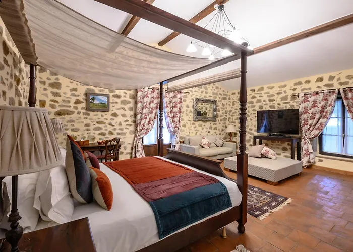 Country Kids - Family Holidays France Вилла