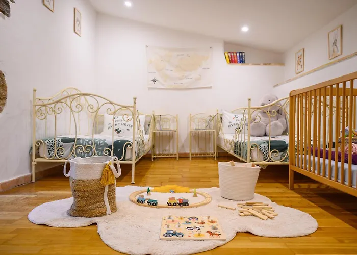 Country Kids - Family Holidays France Villa