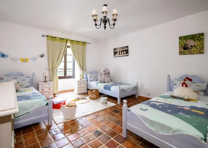 Country Kids - Family Holidays France *
