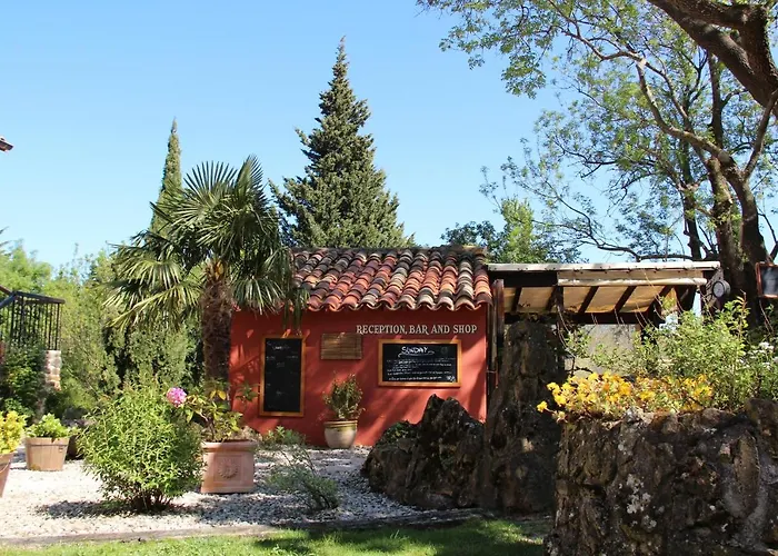 Villa Country Kids - Family Holidays France